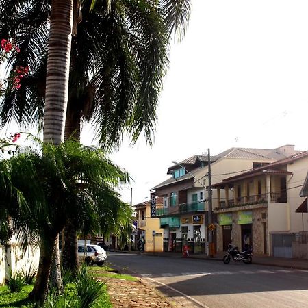 Pousada Alves São Brás do Suaçuí Extérieur photo