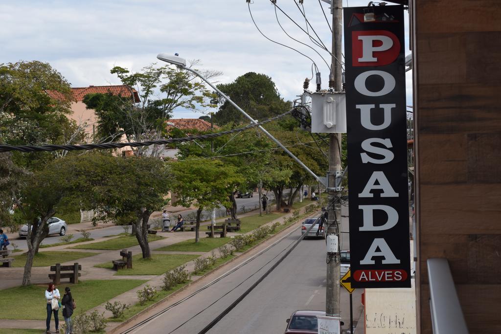 Pousada Alves São Brás do Suaçuí Extérieur photo